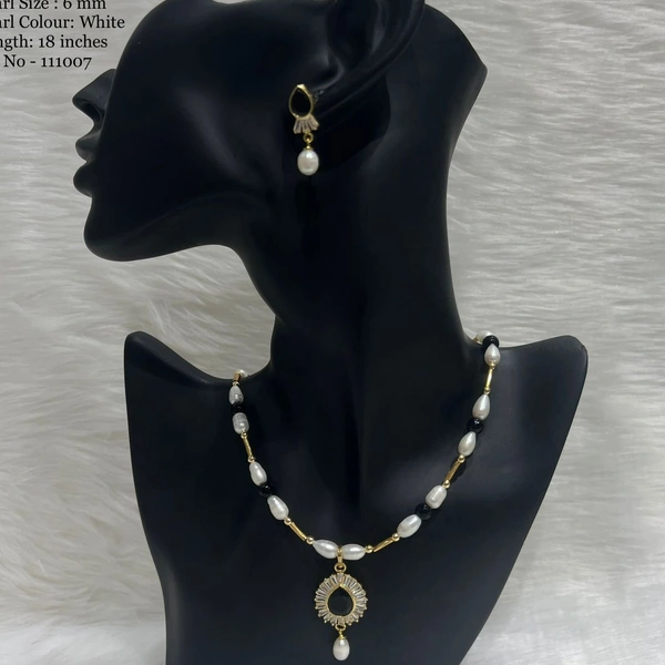1 Layers Oval Pearl Necklace - PN129 - Black, 18 Inches, 6 MM