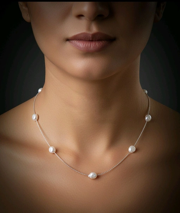 9 Pearl Silver Plated Chain With Studs - PC103