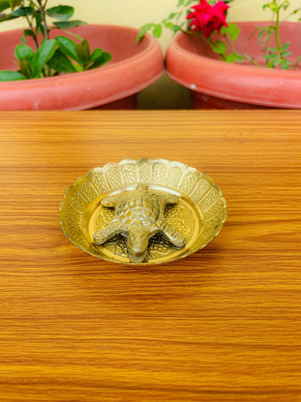 VIKRAM METAL Brass Metal Turtle Vaastu Fengshui Tortoise on Plate - 3 INCH, GOLDEN