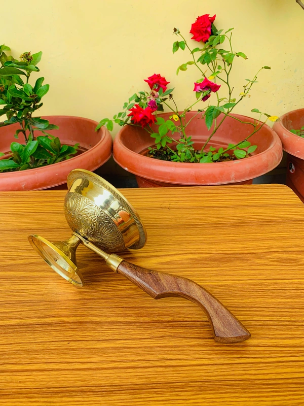 VIKRAM METAL Brass Dhopana - 3.5 X 9.5 INCH