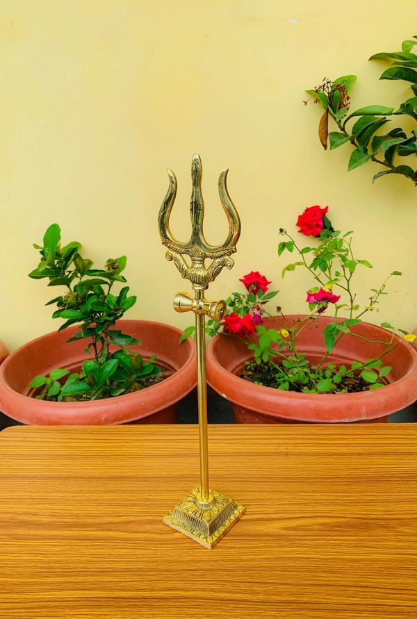 VIKRAM METAL Brass Trishul - 13.5 INCH, GOLDEN