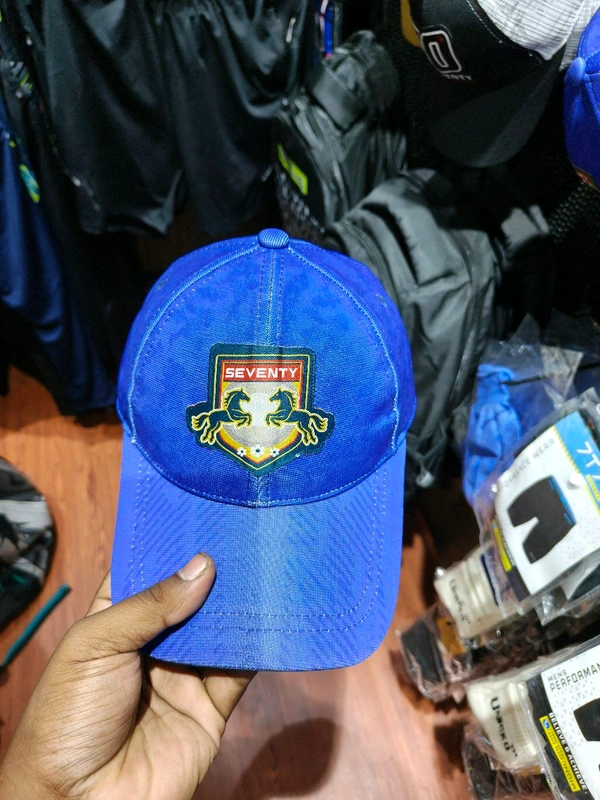 7T7T Champions Cap - Blue