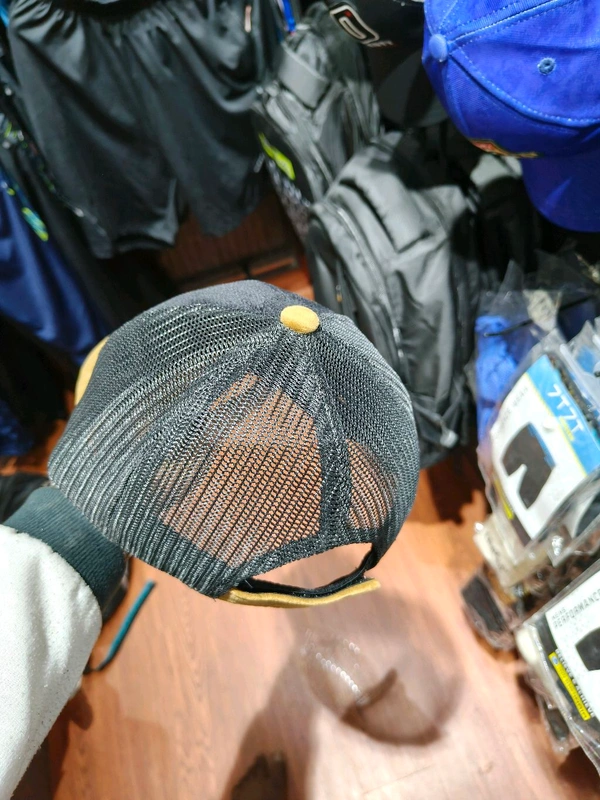 7T7T Champions Cap - Black