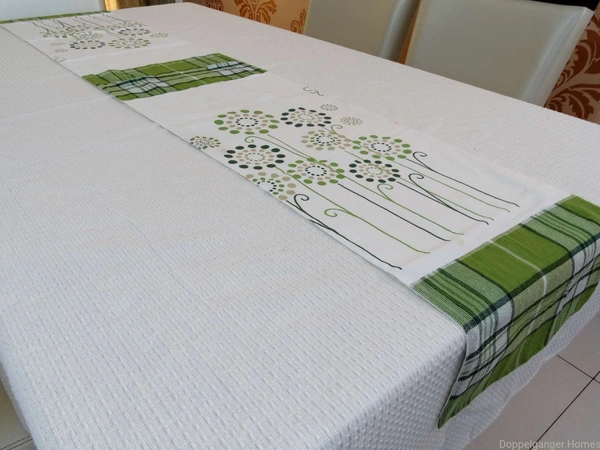 Doppelganger Homes Cotton Dining Table Runner
