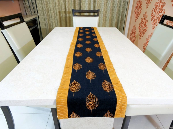 Doppelganger Homes "Leaves n Shimmer" Cotton Table Runner