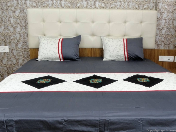 Embroidered  Double Bed Sheet-152