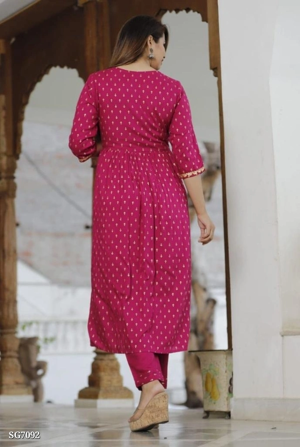 Three Piece Suit Collection* - M, Pink