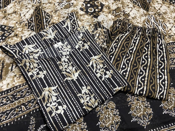 Strap Suits Set With Printed Dupatta and Pant Set* - M