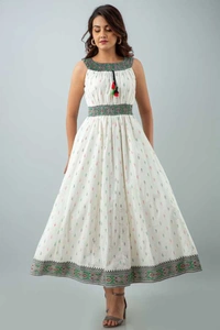 Beautiful Heavy Reyon Fabric Printed Gown Consite work/ Bobin Elastic - XL