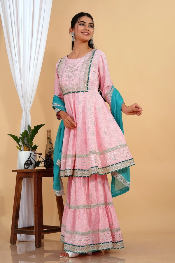 Premium heavy cotton lurex designer tire pattern gown with side slit detailed with heavy gota work all over. - Sky Dupatta And Work, M