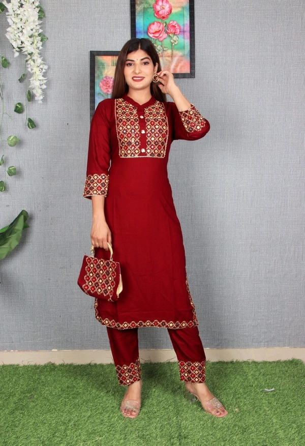 Beautiful Heavy Embroidery kurti with pant And beautiful matching Embroidery Bag 3 piece set - Maroon, XXL