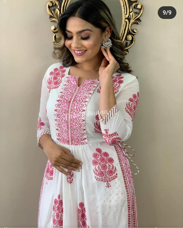 Look stylish in our new Hand Block print Long slit Cotton 60'60 kurta pant set for all day comfort - XL, Pink