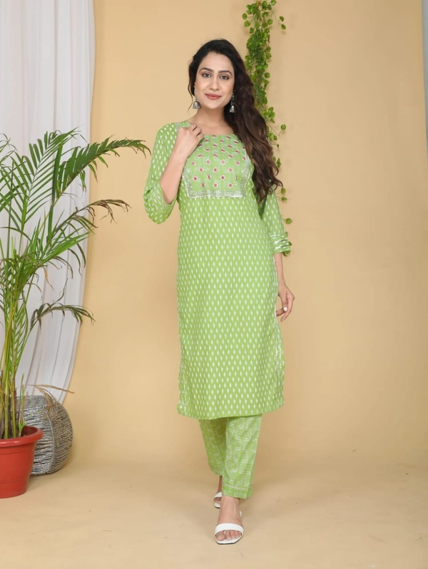 Premium Quality Beautiful Kurta Pant And Dupatta Set* - L
