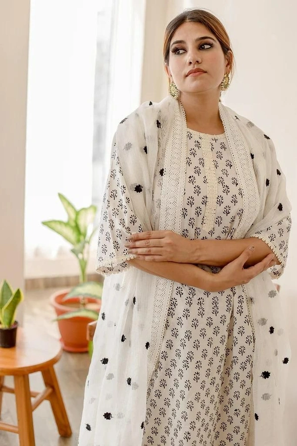 beautiful daisy white cotton hand printed kurti with lace work with plazo and kota doria dupatta - XXL