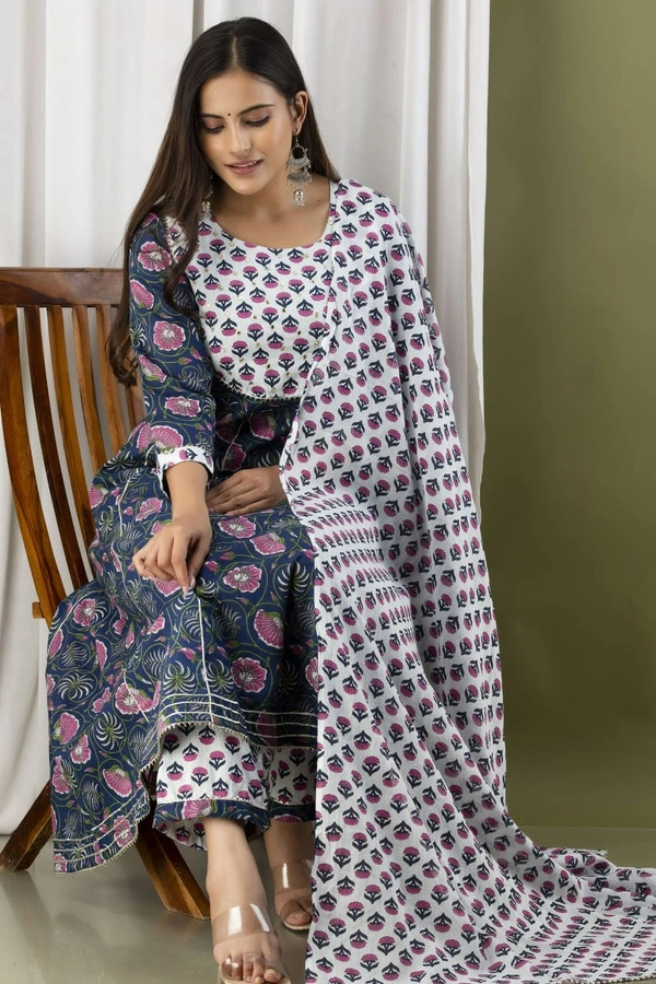 Anarkali kurti with pant and mulmul duppatta - XL