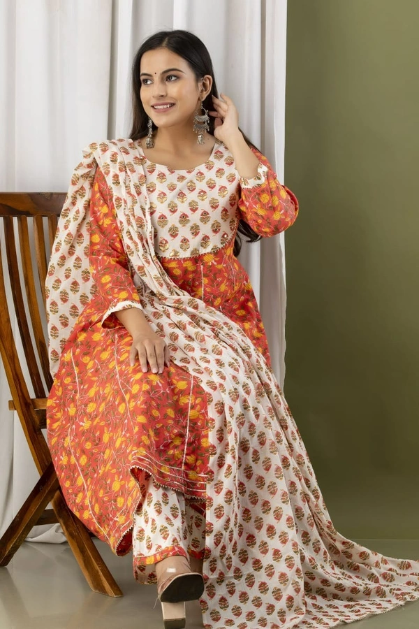 Anarkali kurti with pant and mulmul duppatta - L