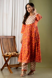 Anarkali kurti with pant and mulmul duppatta - L