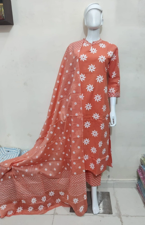 Beautiful Heavy Cotton Flower 🌺 Print Kurti check Print Pent and Printed Full Dupatta - XXL