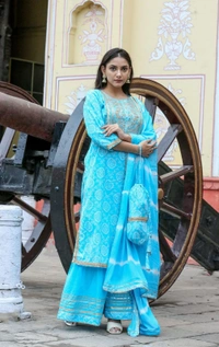 Celebrate the elegance of ethnic attire in this bandhani printed cotton kurti - M, Sky Blue