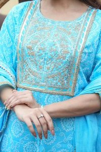 Celebrate the elegance of ethnic attire in this bandhani printed cotton kurti - L, Sky Blue