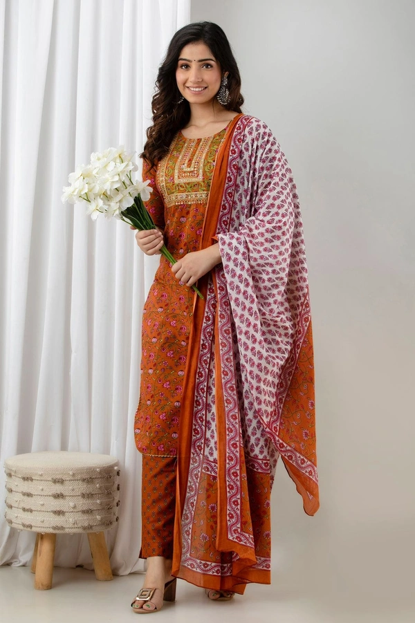 👗Cotton Kurta paired with Pant n beautiful' Duppata... - Orange, L