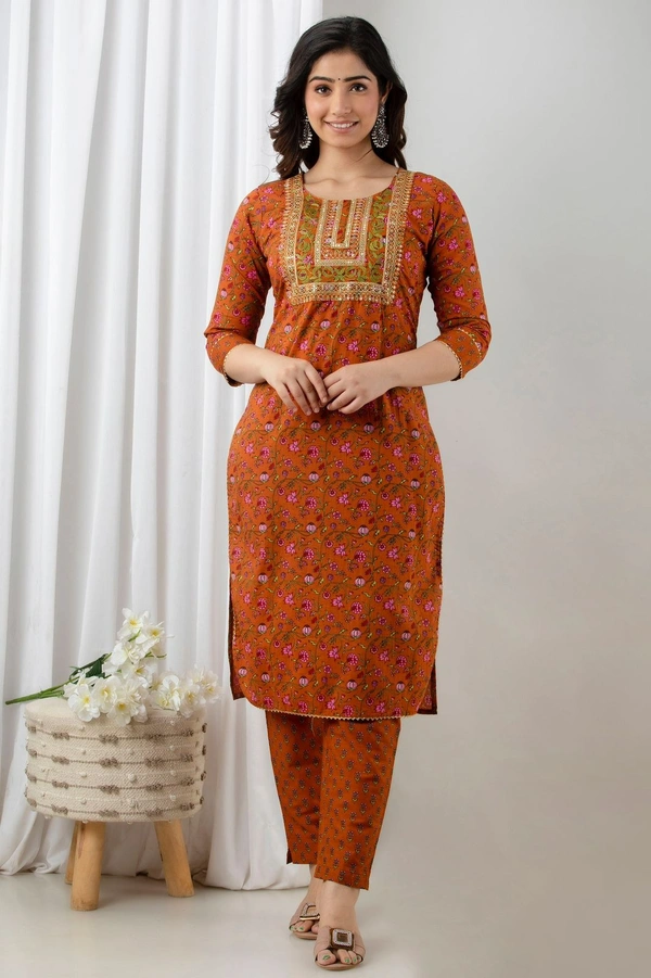 👗Cotton Kurta paired with Pant n beautiful' Duppata... - Orange, L