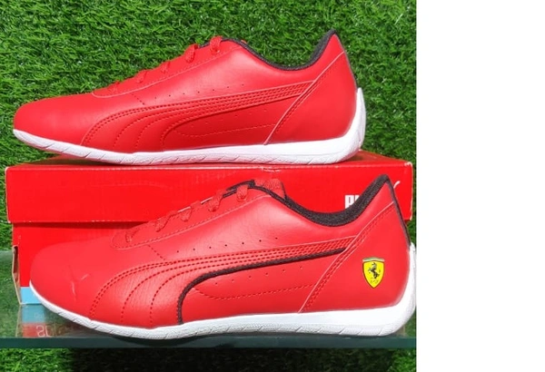 PUMA Motorsport Unisex Red Perforations Ferrari Neo Cat Regular Sneakers - UK 8, RED