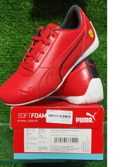 PUMA Motorsport Unisex Red Perforations Ferrari Neo Cat Regular Sneakers - UK 8, RED