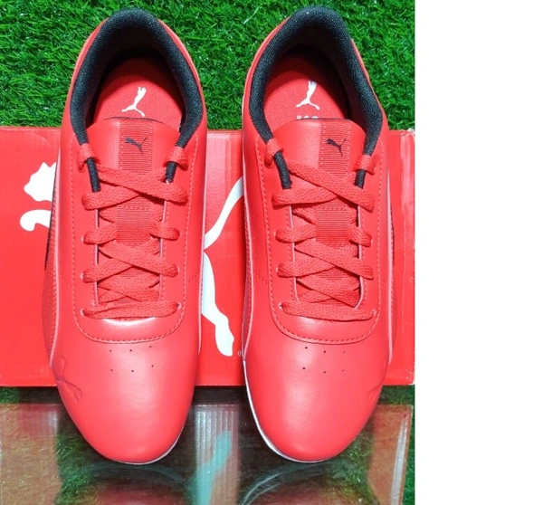 PUMA Motorsport Unisex Red Perforations Ferrari Neo Cat Regular Sneakers - UK 8, RED