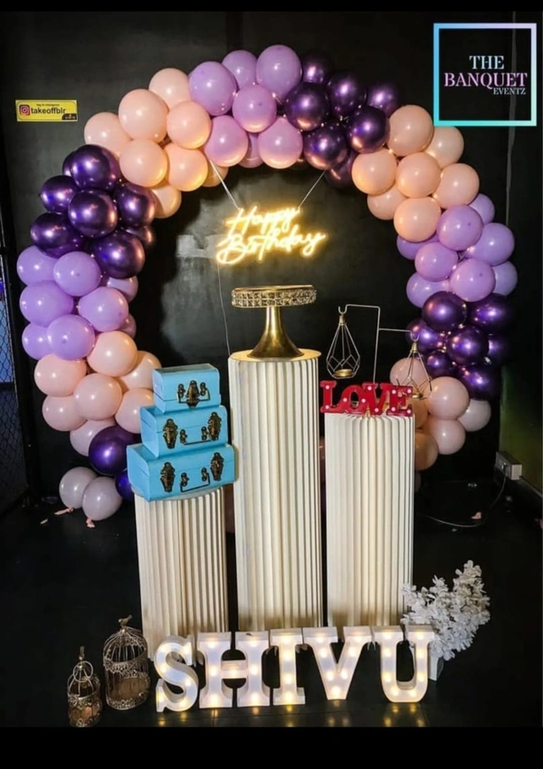 Circular Arch Balloon decor - 7×7, Electric Violet