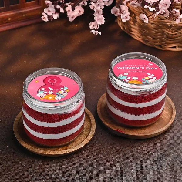 Women's Day Red Velvet Photo Jar Cake Combo - 200 ml