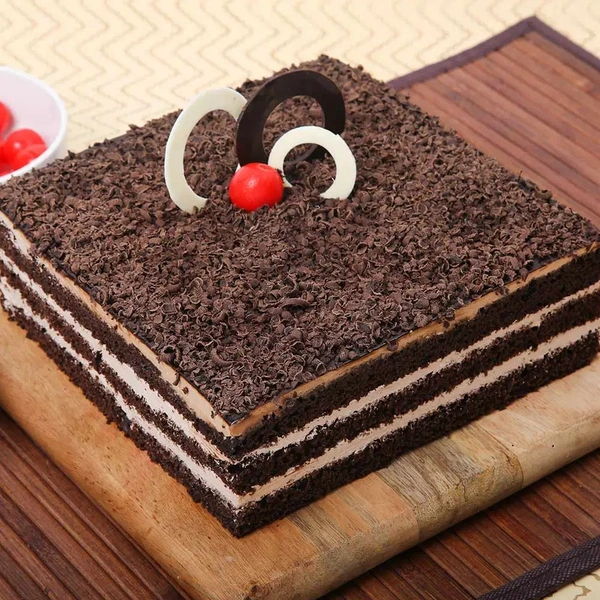 Choco Cherry Black Forest Square Cake - 1.5 Kg