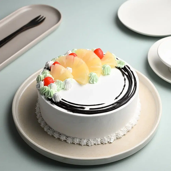 Tropical Pineapple Cake - 500 Gm