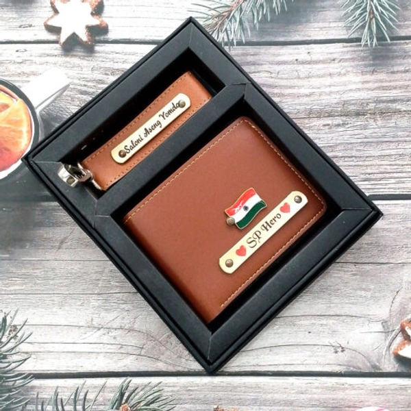 Personalized Men's 2-in-1 Combo Set: Wallet & Keychain