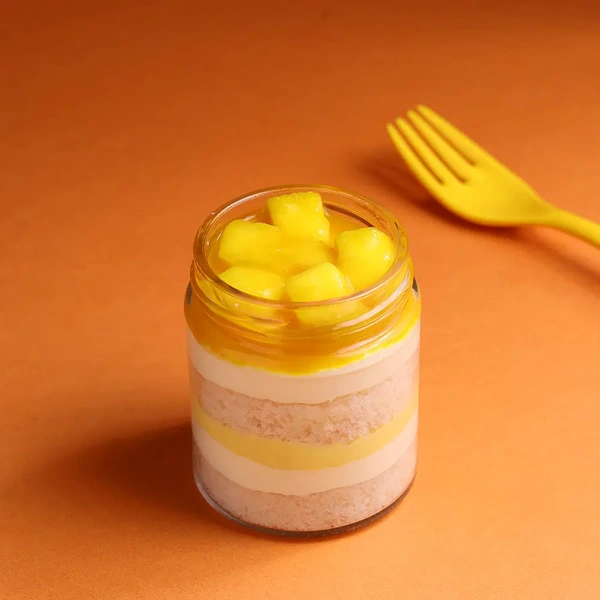 Divine Mango Jar Cake - 1 Pcs