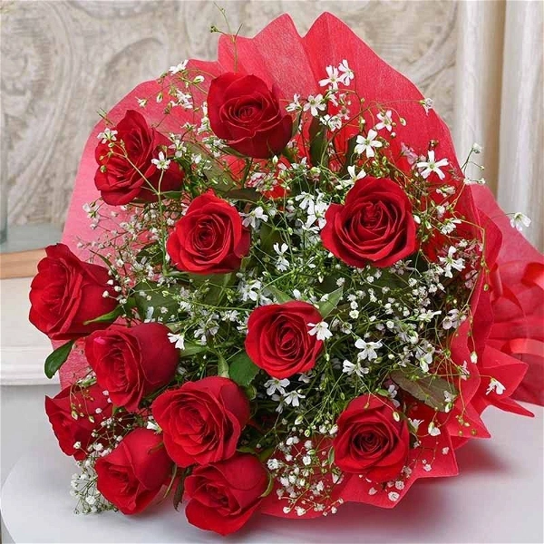 12 Red Roses Bouquet