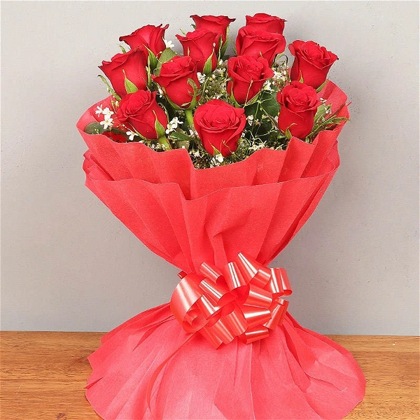 12 Red Roses Bouquet