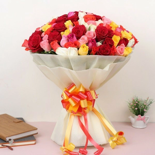 100 Mix Roses Bouquet