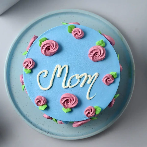 Moms Blue Floral Cake - 1 Kg