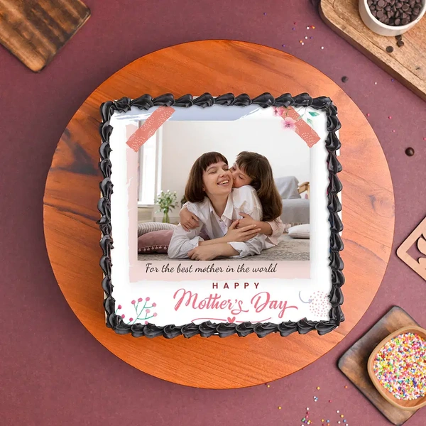 Picture Perfect Moms Day Cake - 1 Kg