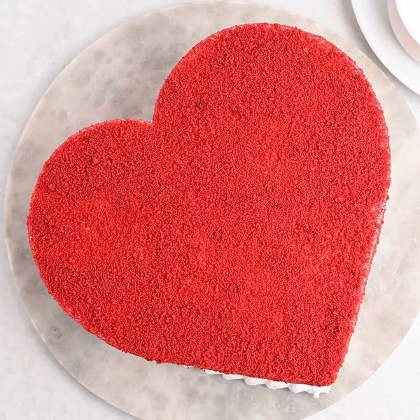 Heart Shaped Red Velvet Cake - 1 Kg