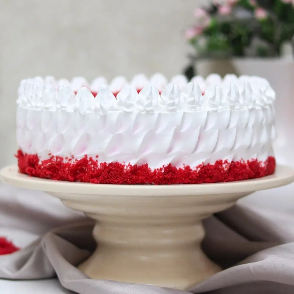Red Velvet Crumble Cake - 1.5 Kg