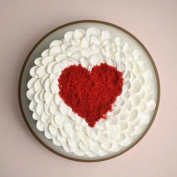 Heart Red Velvet Cake - 2 Kg
