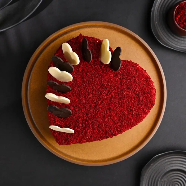 Red Velvet Heart Shape Cake - 1.5 Kg