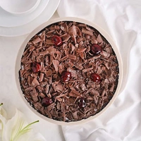 Cherry Chocolate Black Forest Cake - 1.5 Kg