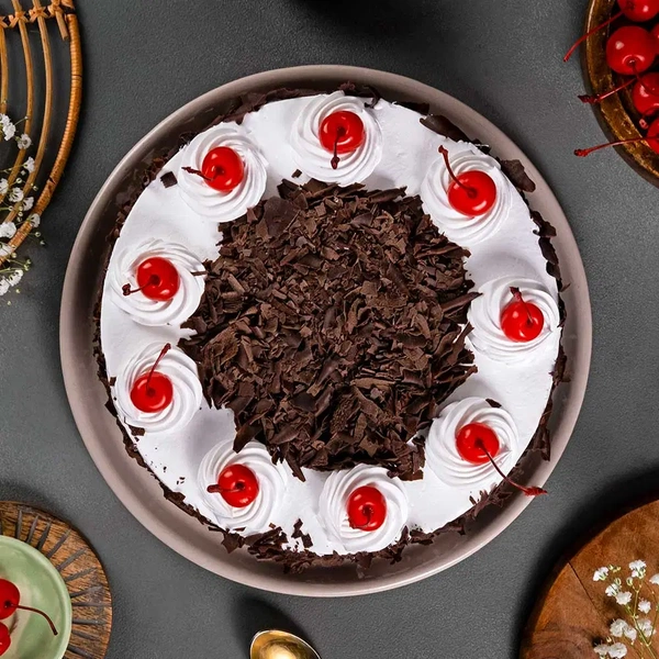 Classic Black Forest Cake - 500 Gm