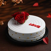 Love N Rose Pinepple Cake - 500 Gm