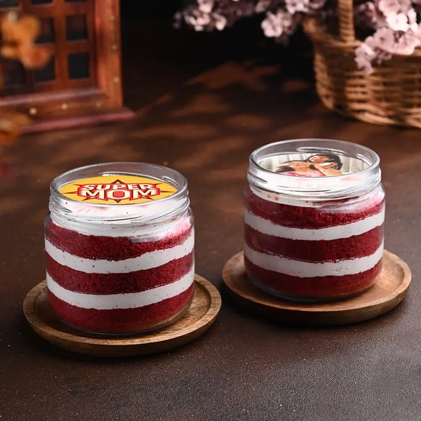 Super Mom Red Velvet Photo Jar Cakes - 200 Ml