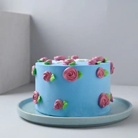 Moms Blue Floral Cake - 1 Kg