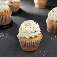 Funfetti Vanilla Cupcake - 4 Pcs